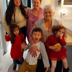 Meet your Posher, Carole